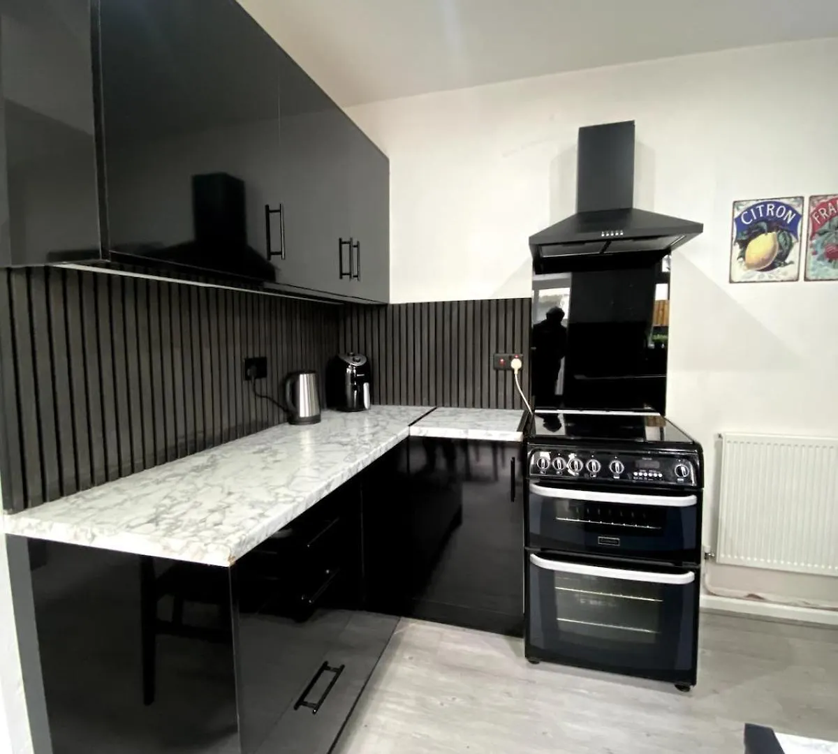 Cardiff City Studio Sleeps 4